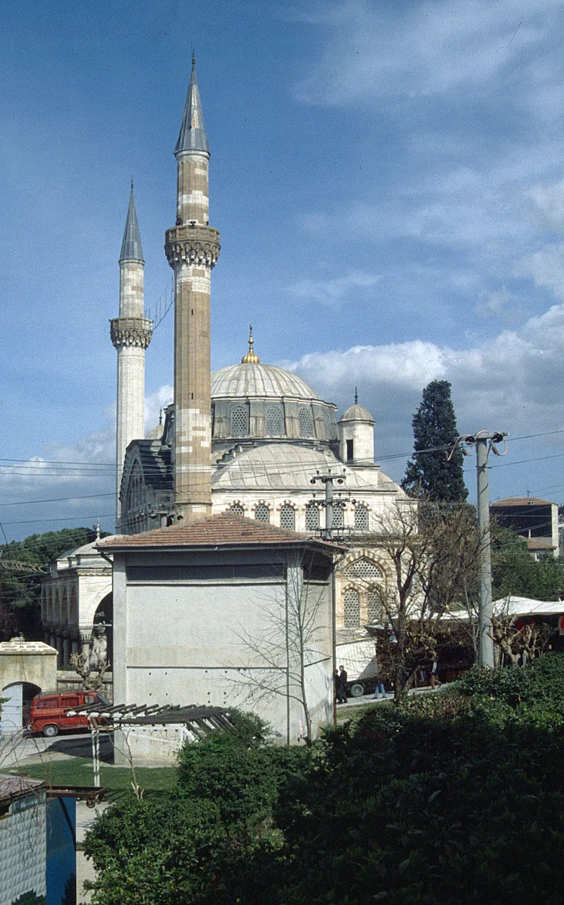 Mešita Muradiye (Edirne) – kachličky z 15. storočia z obdobia vlády Murada II.