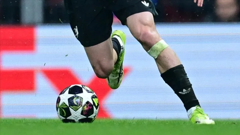 Coup d'envoi des huitièmes de finale de la Ligue des champions de l'UEFA