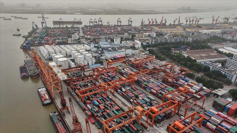 L'Organisation mondiale du commerce a averti que la crise au Moyen-Orient allait ralentir le commerce mondial