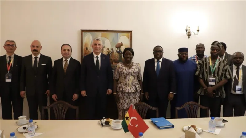 Le ministre Bolat a tenu des entretiens bilatéraux dans le cadre de la 14e Conférence ministérielle de l'Organisation mondiale du commerce