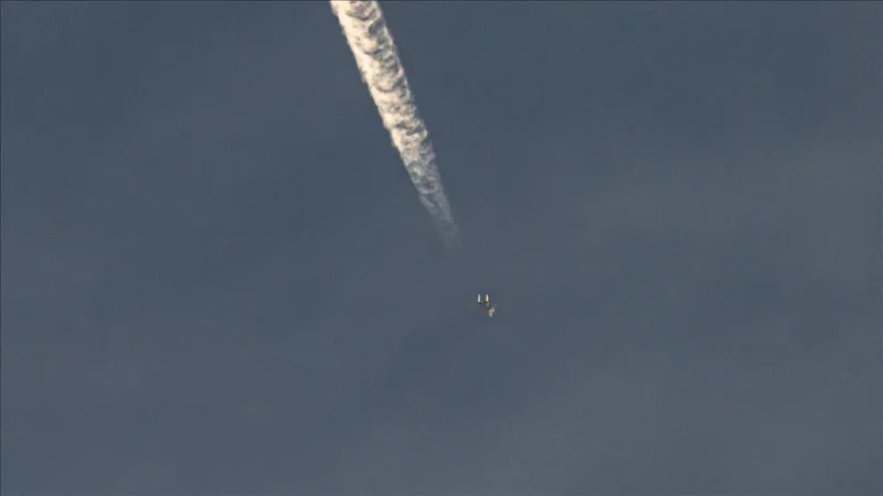 Iranische Medien: Bislang wurden 202 Militärflugzeuge der USA und Israels angegriffen