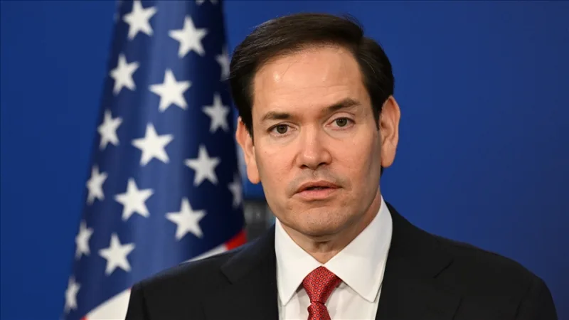 JAV valstybės sekretorius pabrėžė D. Trumpo pasiryžimą „derėtis“ siekiant užbaigti Rusijos ir Ukrainos karą