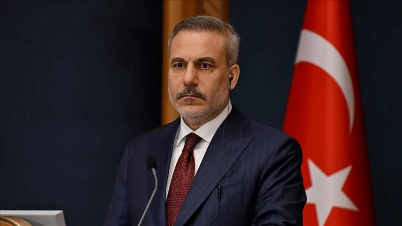 外交部长菲丹将于明日前往巴基斯坦，参加一场旨在讨论该地区局势发展的会议