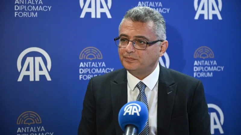 O Presidente da República Turca do Norte de Chipre, Erhürman, afirmou que estão a manter consultas com a Turquia em matéria de política externa