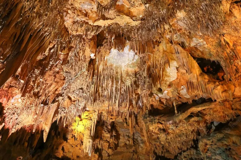 Die Damlataş-Höhle (Damlataş Mağarası) in Alanya – ein Naturwunder mit heilendem Mikroklima