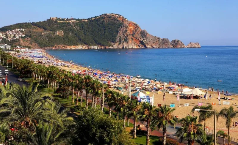 Der Kleopatra-Strand in Alanya – der schönste Strand der Türkei mit einer legendären Geschichte